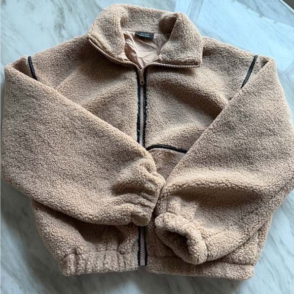 New Vici Chill Whispers Contrast Trim Shearling Jacket, Size XS - Picture 7 of 9